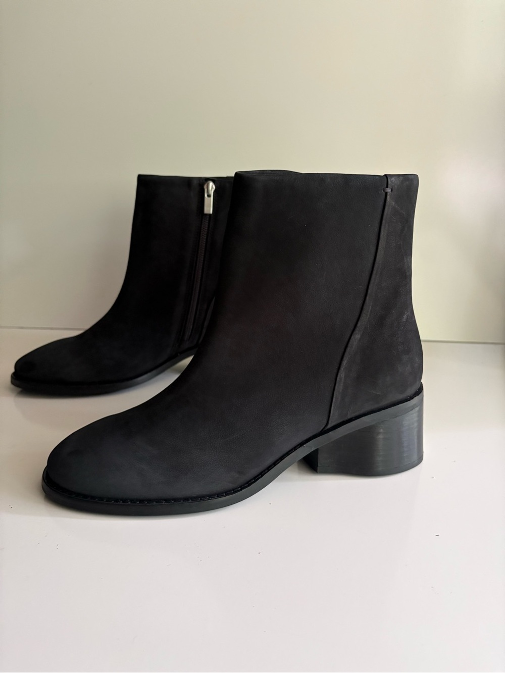 Lucky Brand Caddier Leather Booties Size 9